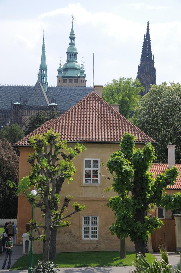 Family Style&Garden Apartments Prag Exterior foto